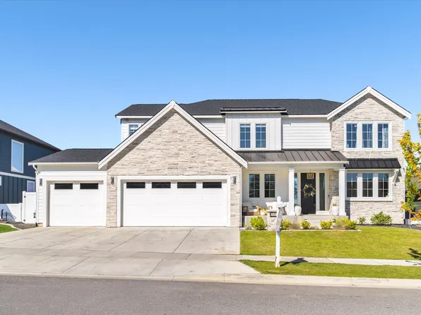 2631 S Fairmont Estates Dr, Greenacres, WA 99016