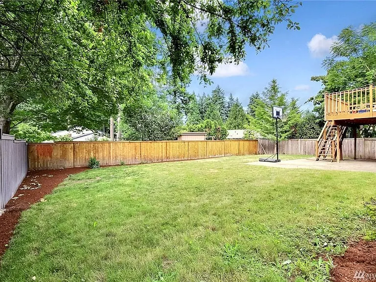 9108 NE 141st St — Photo 23