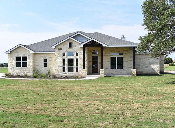 2nd image of 217 Oak Hill Dr