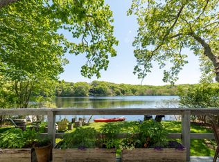 40 Fresh Pond Ln, Southampton, NY 11968