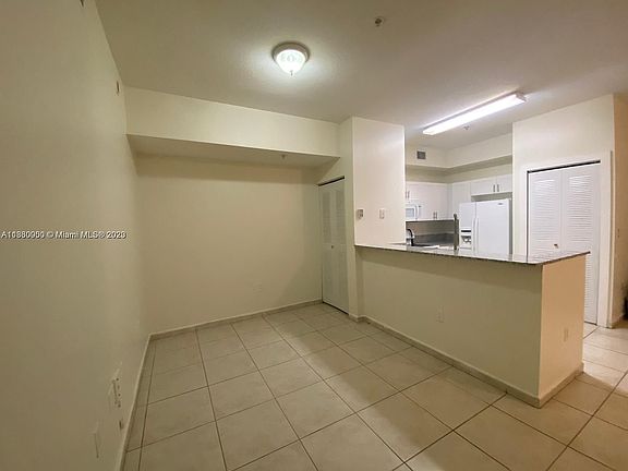 4th image of 7330 NW 114th Ave #3125