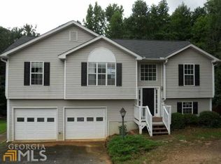 569 Willow Creek Dr, Temple, GA 30179