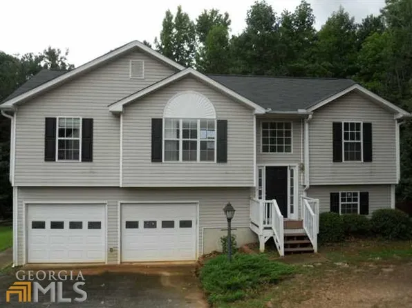 569 Willow Creek Dr, Temple, GA 30179