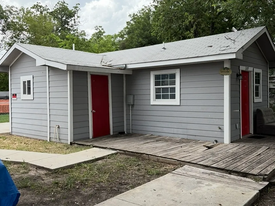 1309 Keats St #3