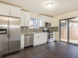 100 Kingsberry Dr, Somerset, NJ 08873