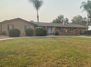 10853 Porter Avenue, Dinuba, CA 93618