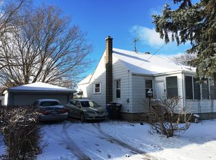 1964 Webster Ln, Des Plaines, IL 60018