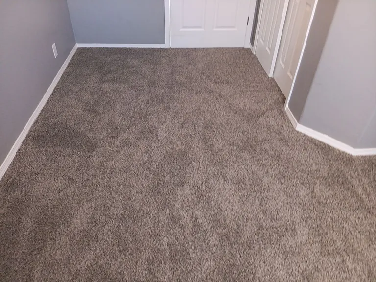 7040 Husky Dr NE — Photo 12