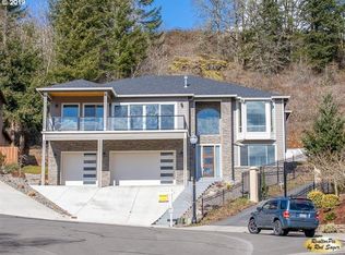 1592 N 4th Ct, Washougal, WA 98671