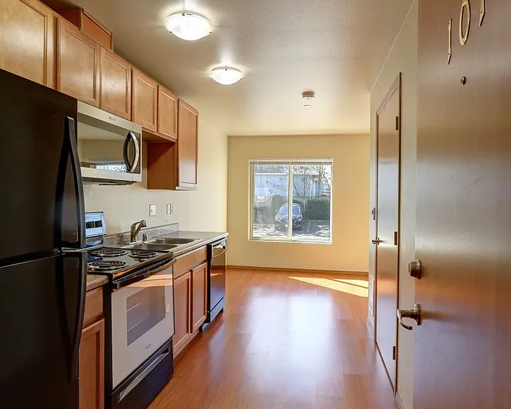 DubSea Apartments — Photo 8