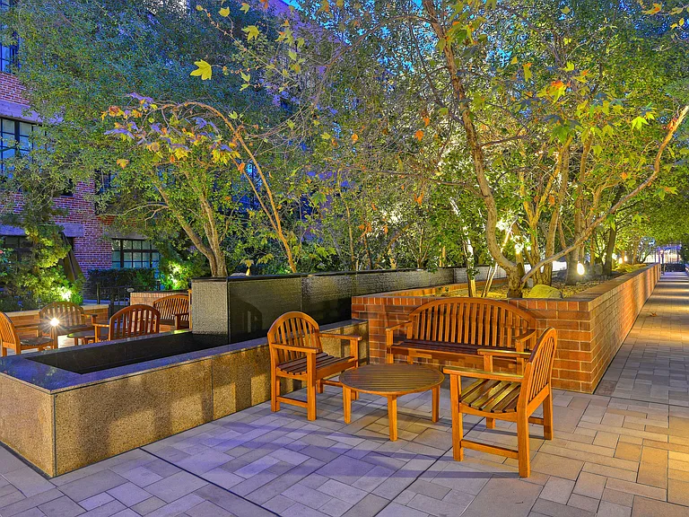 500 W Harbor Dr #1020 — Photo 42