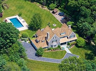 25 Twin Walls Ln, Weston, CT 06883