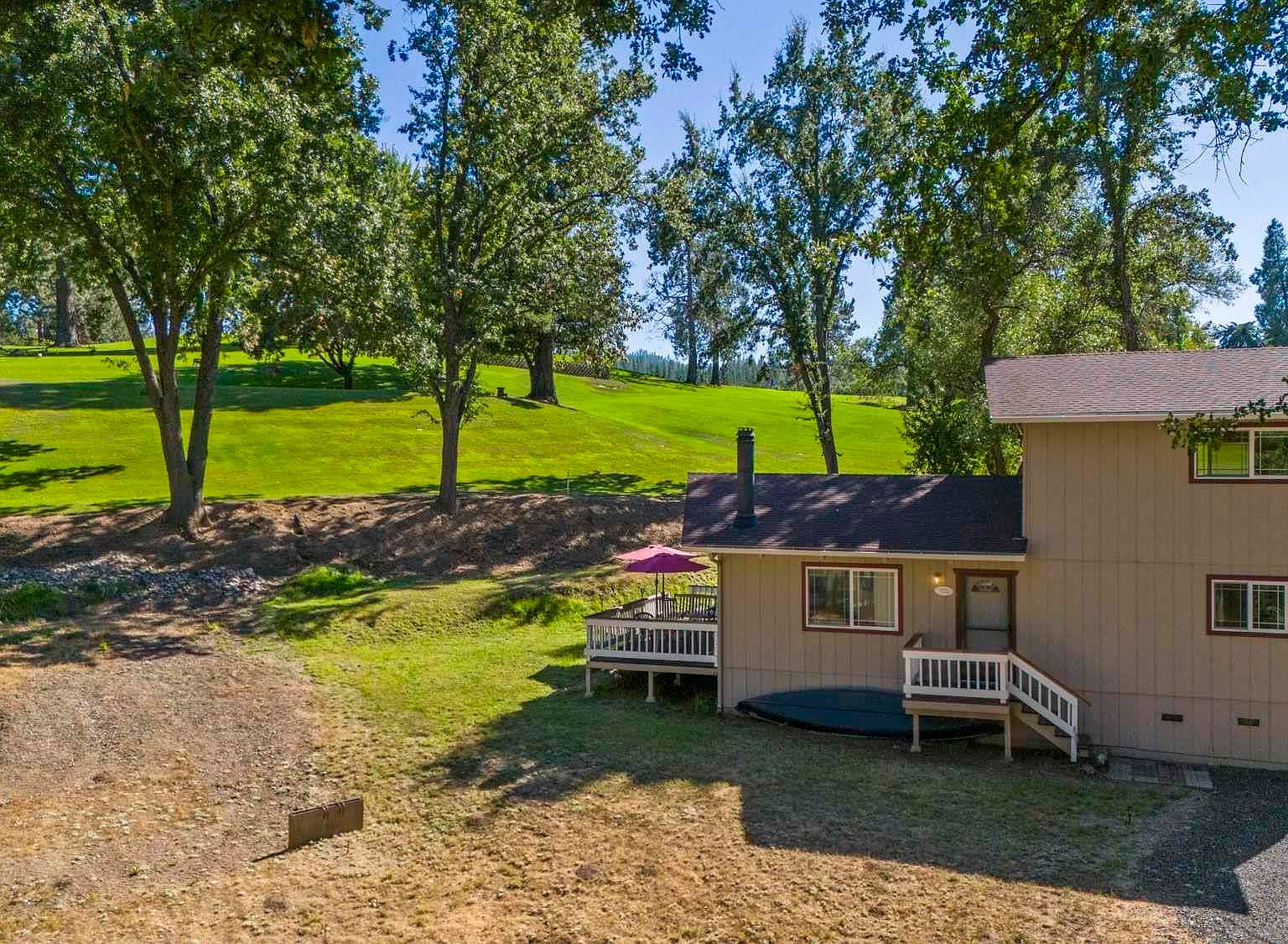 20060 Pleasantview Dr