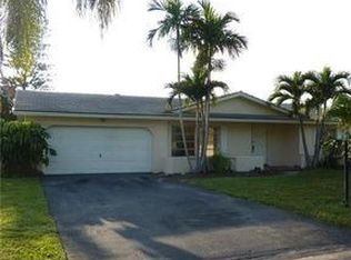 2622 NW 118th Dr, Coral Springs, FL 33065
