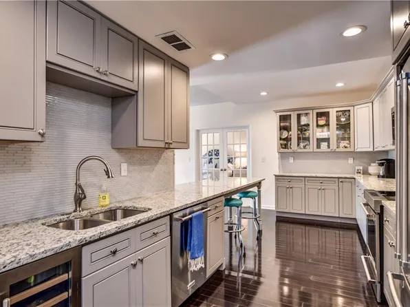 3648 Peachtree Rd NE APT 3J, Atlanta, GA 30319