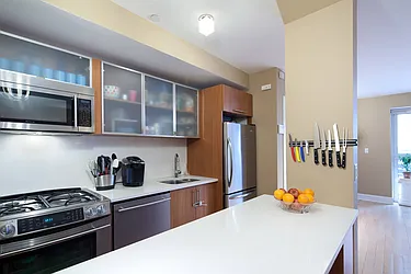 Sold by aptsandlofts.com