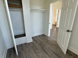 118 Seaview Ave FLOOR 2, Jersey City, NJ 07305