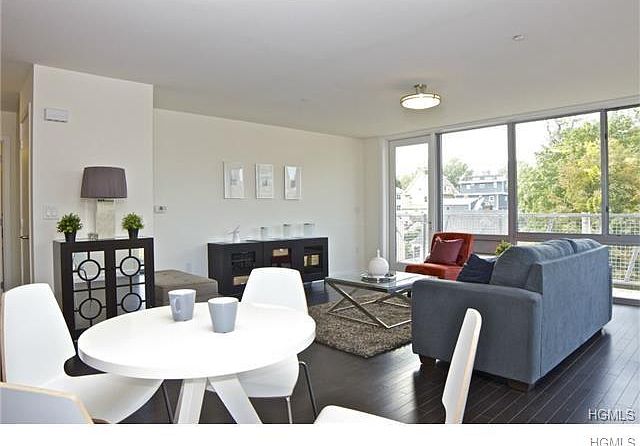 1st image of 10 Dekalb Ave APT 406
