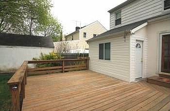 2nd image of 352 Hawthorne Ave