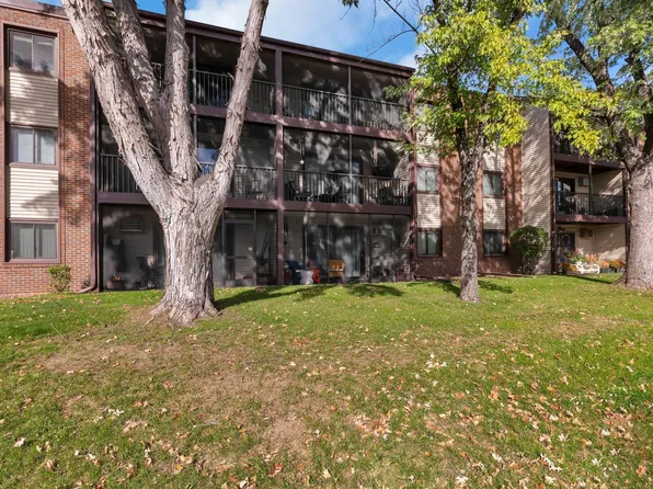 1340 9th Ave S APT 312, Saint Cloud, MN 56301