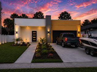 67 W 10TH STREET, APOPKA, FL 32703