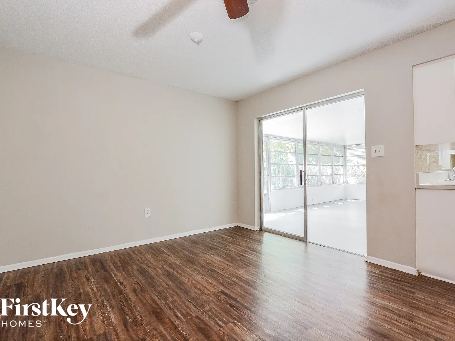2 bed, 2.0 bath, 1400 sqft, $2,180 — Photo 4