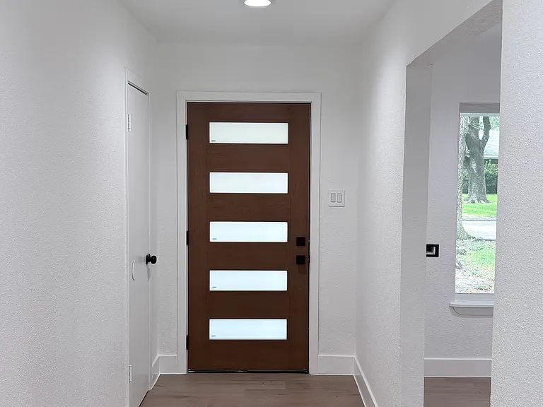 704 Fleetwood St — Photo 22