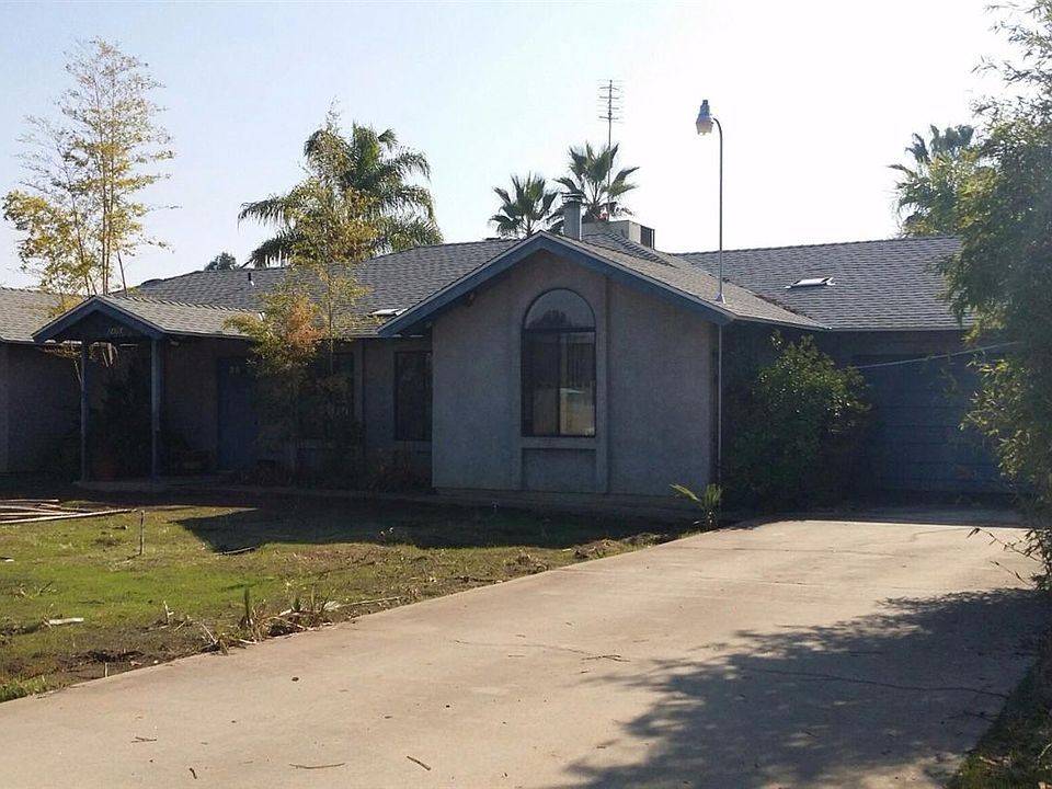 1st image of 24764 Gardena Dr