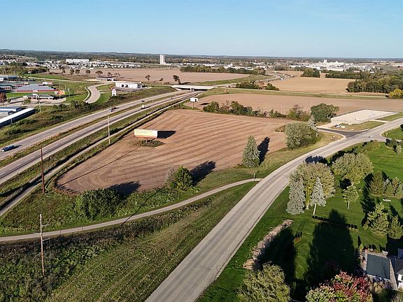 5th image of E M H Townline Rd