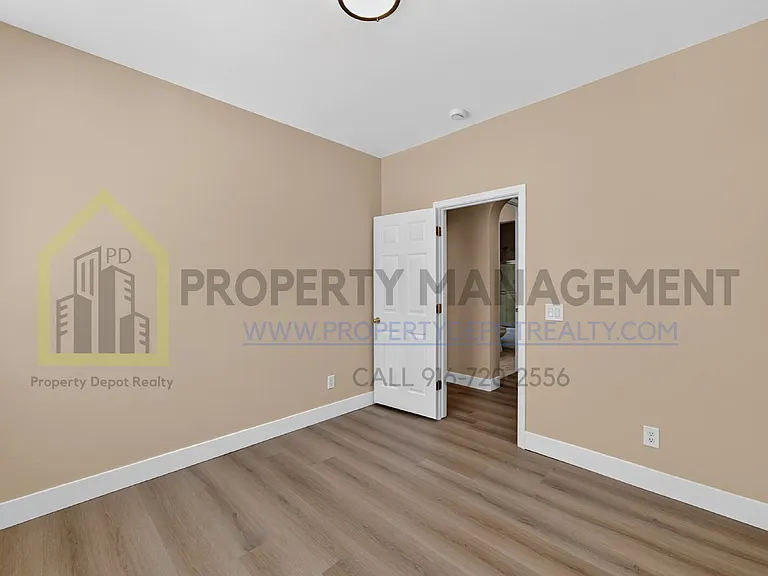 1570 Charm Way — Photo 40