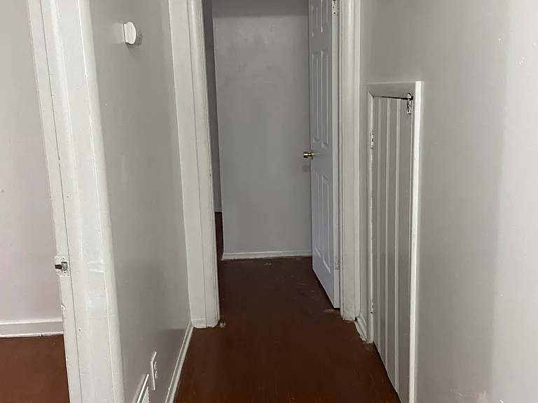 11443 Cadillac Ave — Photo 12
