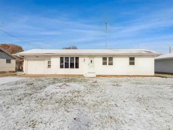 911 1st St NE, Belmond, IA 50421