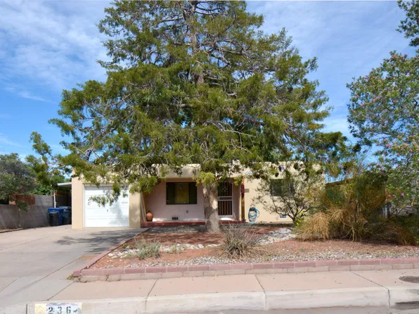 236 Laguayra Dr NE, Albuquerque, NM 87108