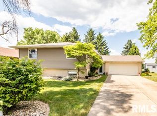 128 Prairieview Dr, East Peoria, IL