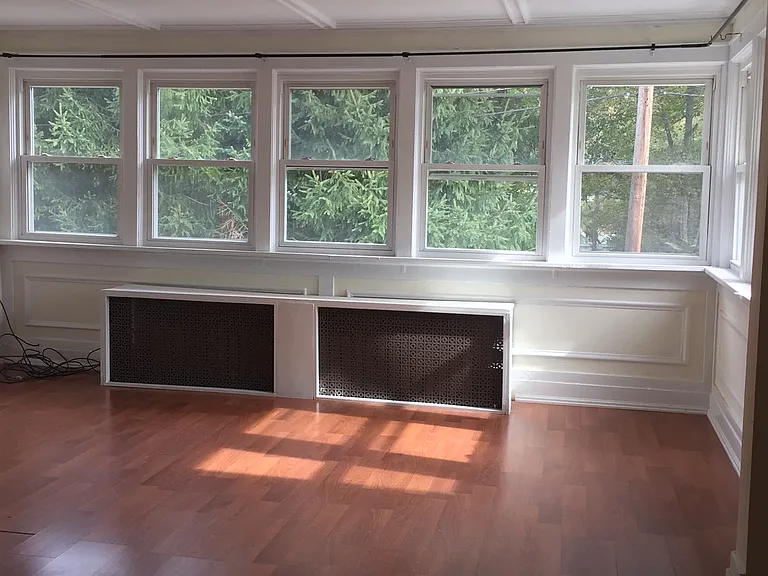 24 Franklin Pl #C2 — Photo 26