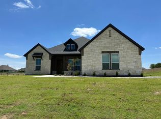 136 Llanos Dr, Decatur, TX 76234