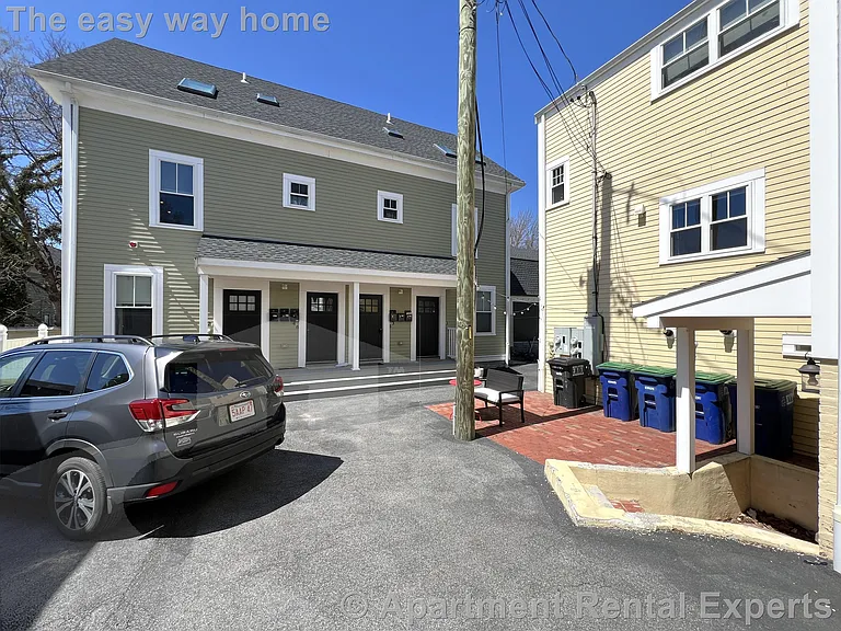 26 Putnam St #4 — Photo 11