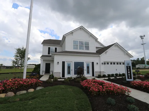 10715 Mangrove Dr, Indianapolis, IN 46239