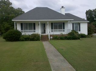 800 McLawhorn Dr, Greenville, NC 27834