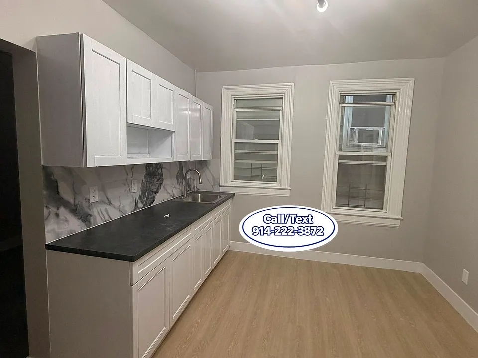 12 Mulberry St #1F