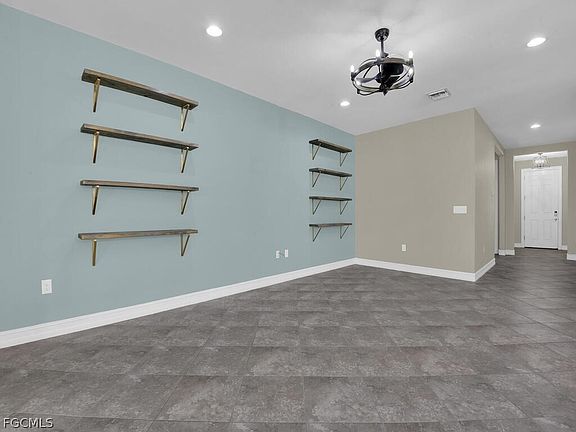 4th image of 4211 Dutchess Park Rd