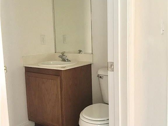 4th image of 6857 Armistead St