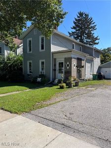 365 N Broadway, Geneva, OH, 44041