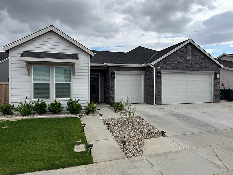 8431 Windsong Ave — Photo 27
