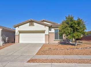 10045 E Cedar Hill Dr, Tucson, AZ 85748