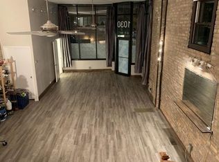 1030 N Orleans St #1M, Chicago, IL 60610
