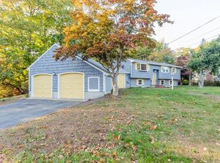 79 Loganberry Dr, Abington, MA 02351