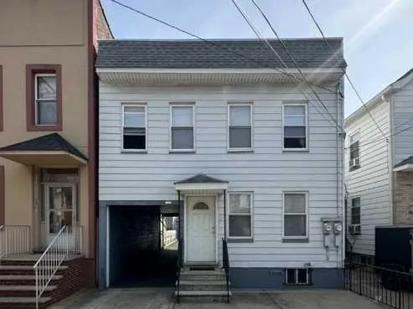 70 New York Ave, Newark, NJ 07105