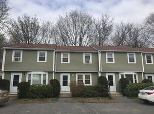 301 Mammoth Rd APT 8, Lowell, MA 01854
