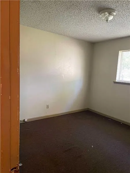 2 bed, $825 — Photo 2